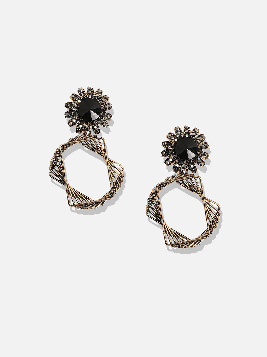 Women Twisted Circular Daisy Drop Earringss
