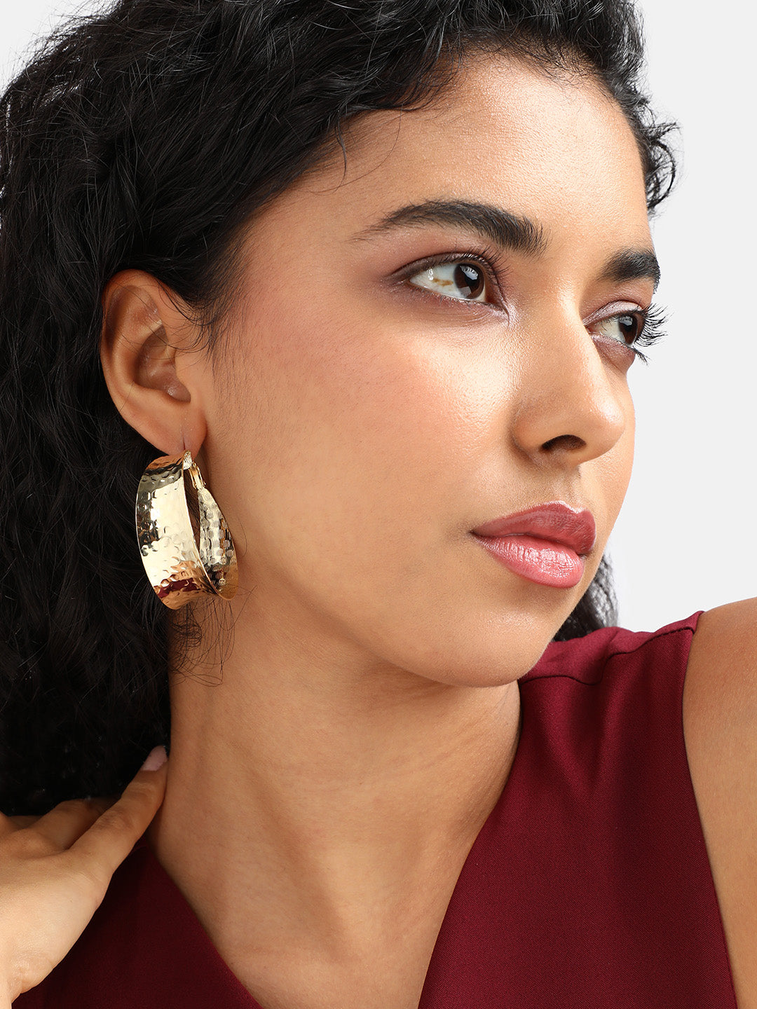 Women Minimal Dented Hoop Earrings