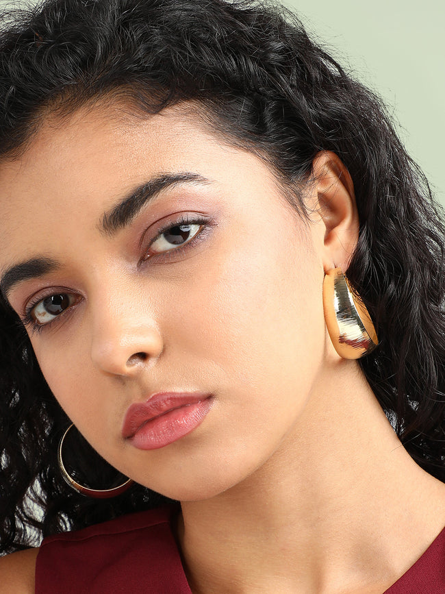 Women Textured Hoop Earrings