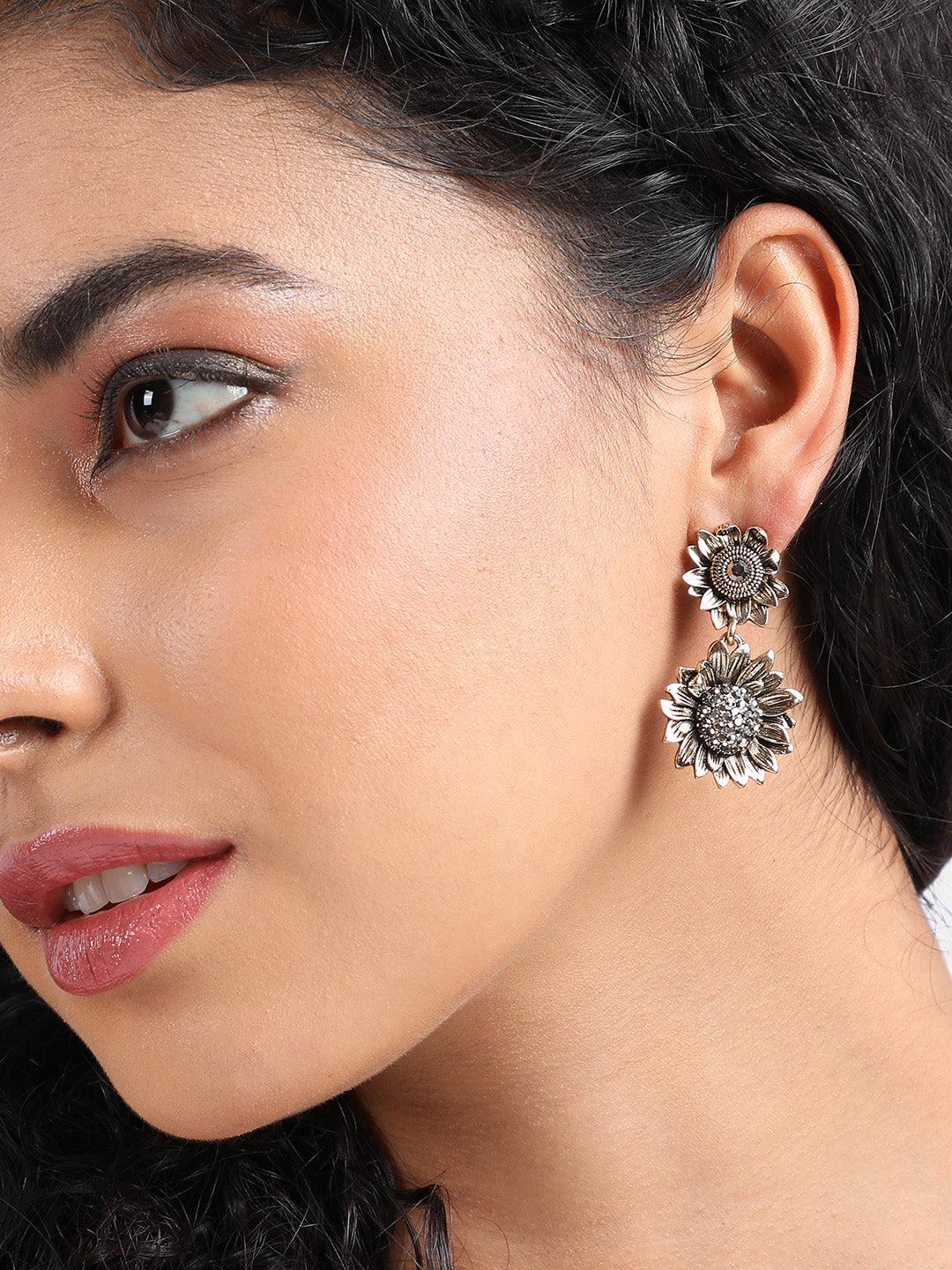 Women Sunflower Drop Earringss