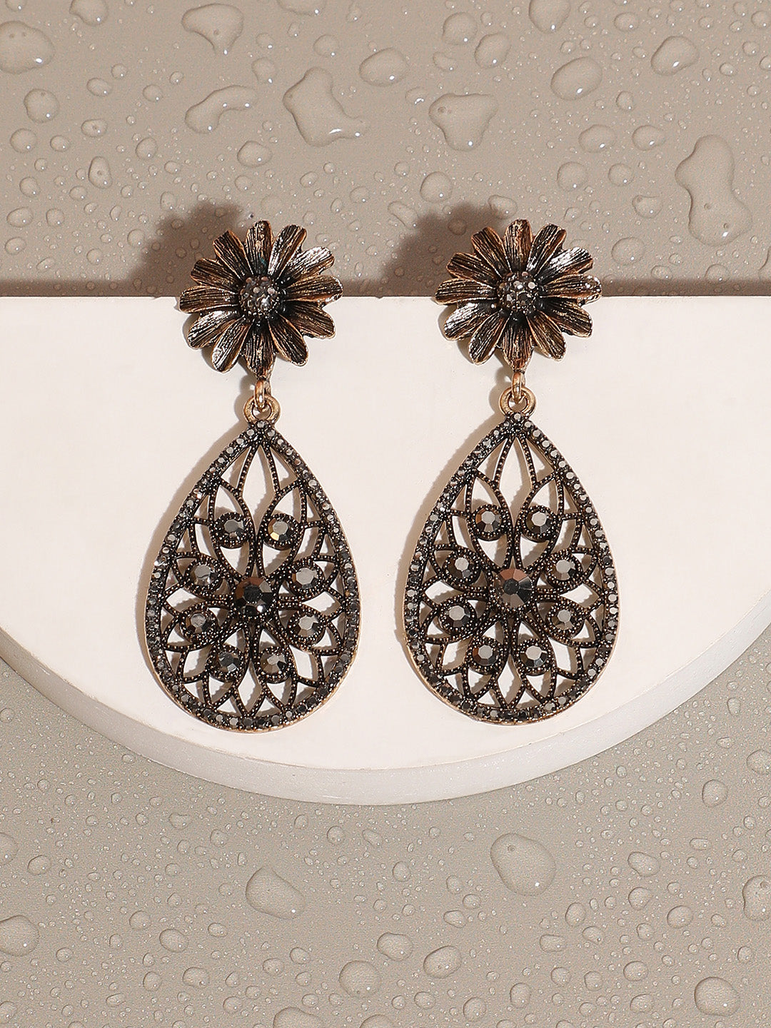 Women Intricate Daisy Teardrop Drop Earrings