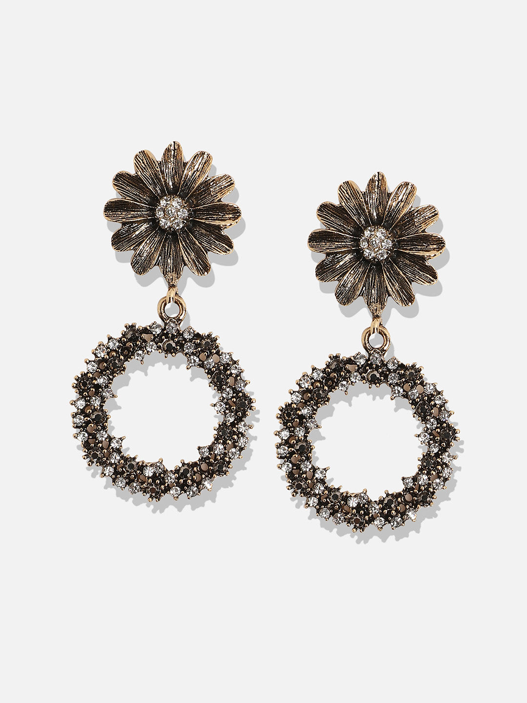 Women Circular Intricate Daisy Drop Earringss