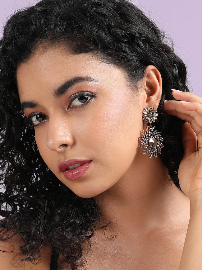Women Crystal Daisy Swirl Drop Earringss
