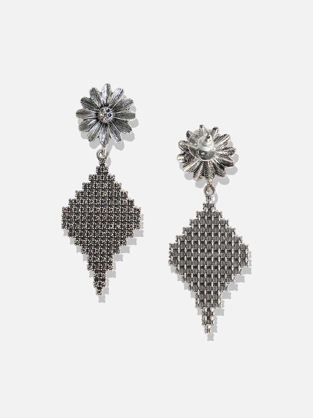 Women Intricate Curve Daisy Drop Earrings