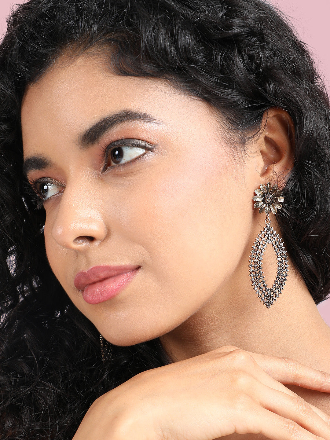 Women Intricate Daisy Eye Drop Earrings