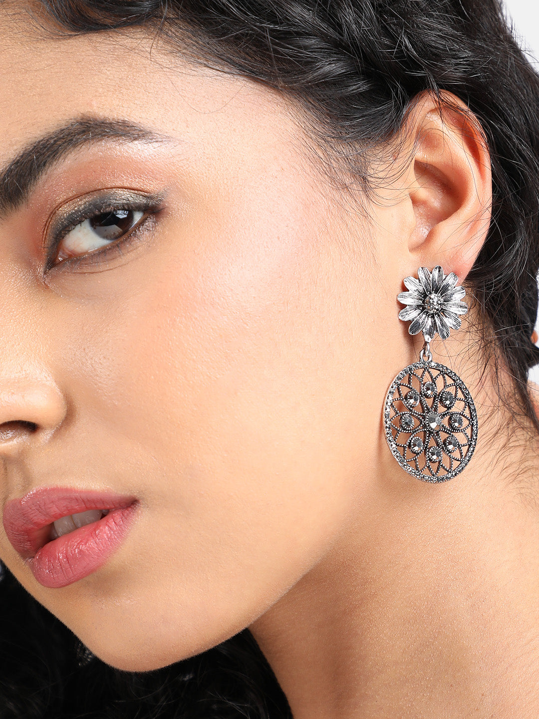 Women Intricate Daisy Circular Drop Earrings