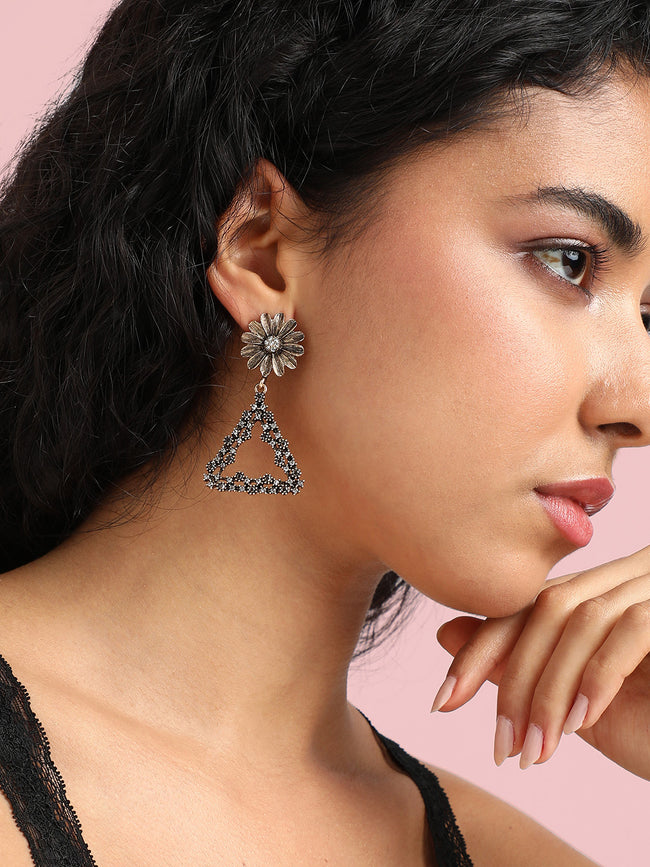 Women Intricate Daisy Triangle Drop Earringss