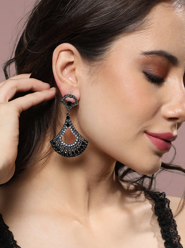 Women Embellished Bow Drop Earringss