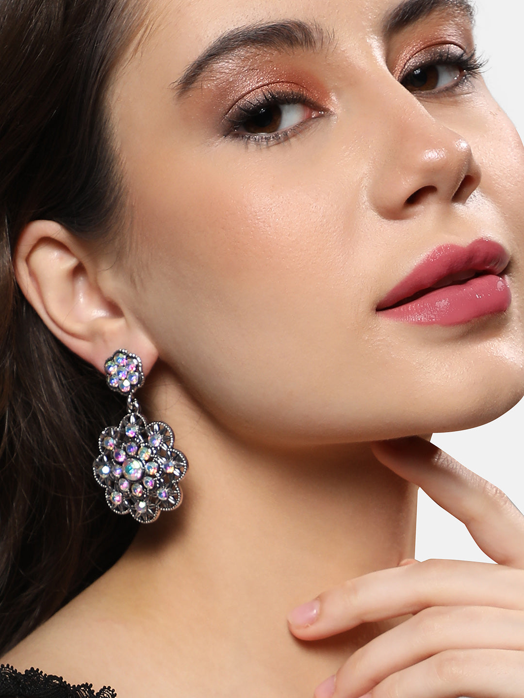 Women Clustered Flora Drop Earringss