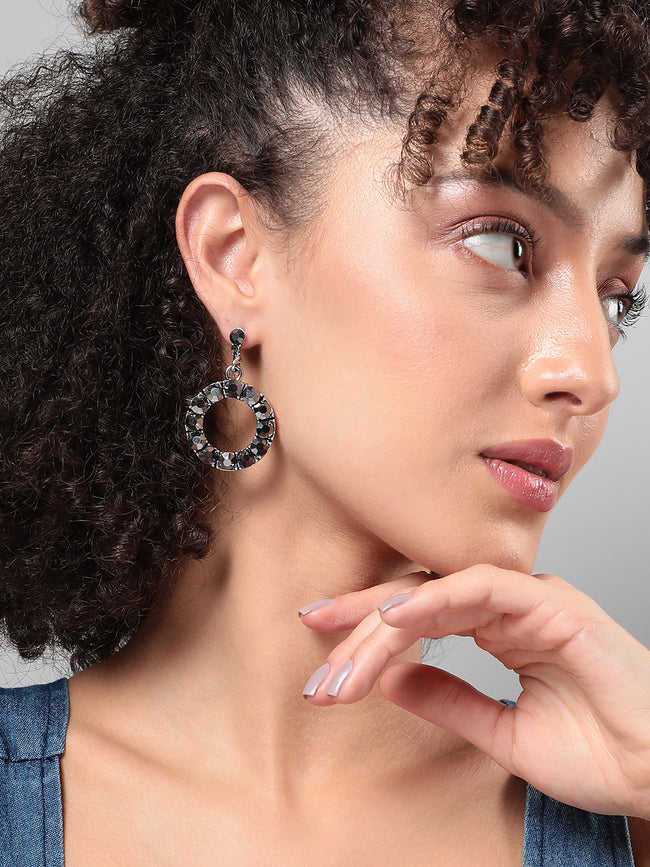 Women Stone Hollow Circular Drop Earringss