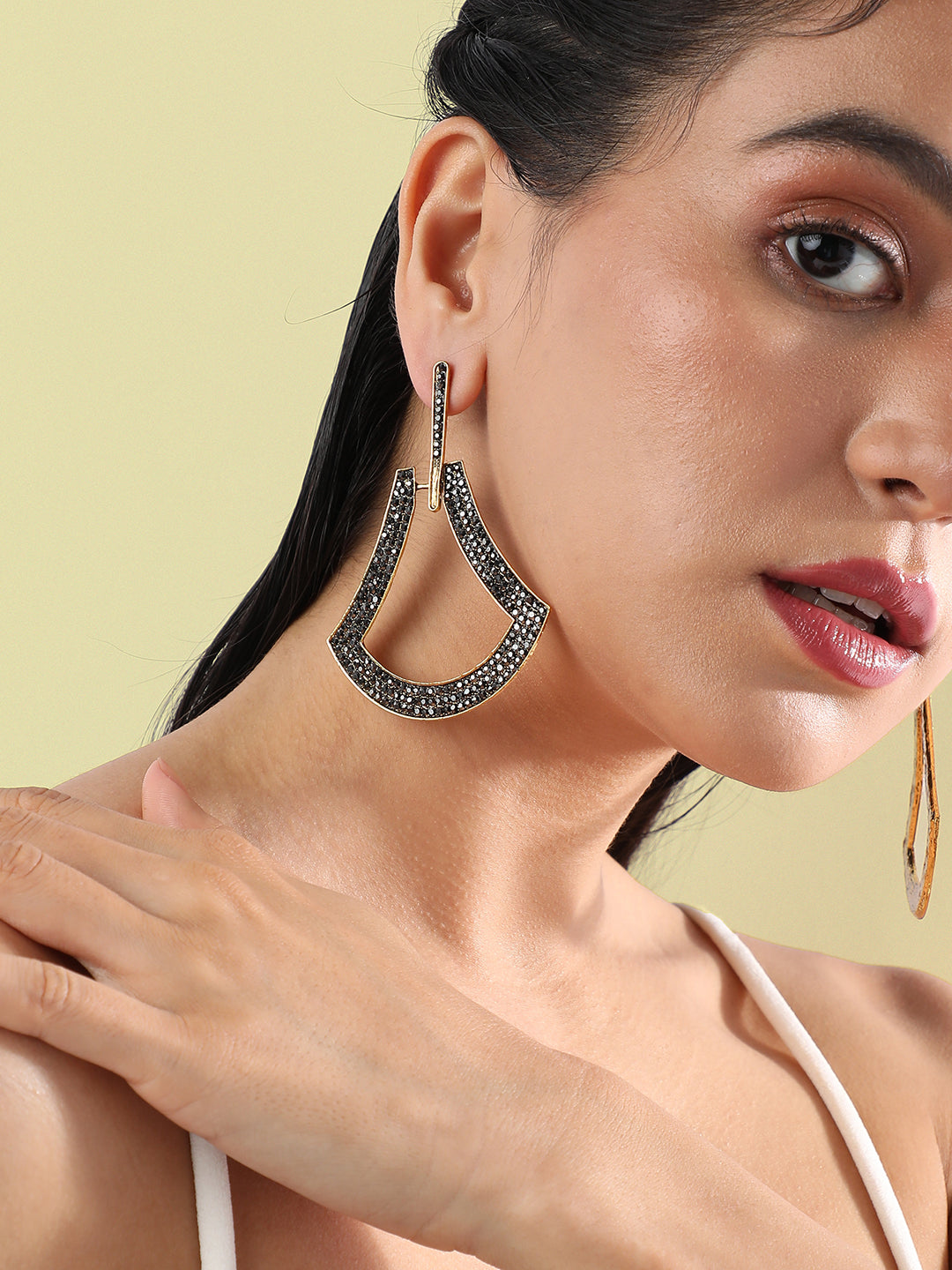 Women Enigmatic Eclipse Drop Earringss