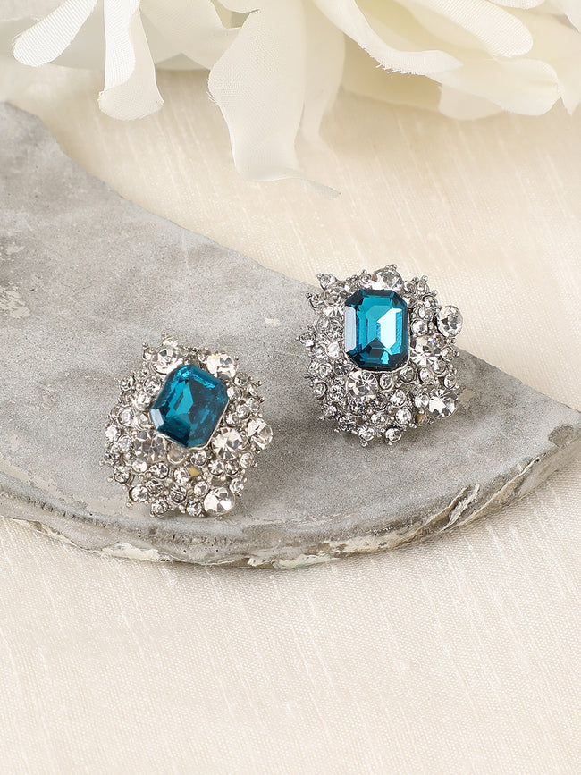 Women Mystic Mirage Stud Earringss