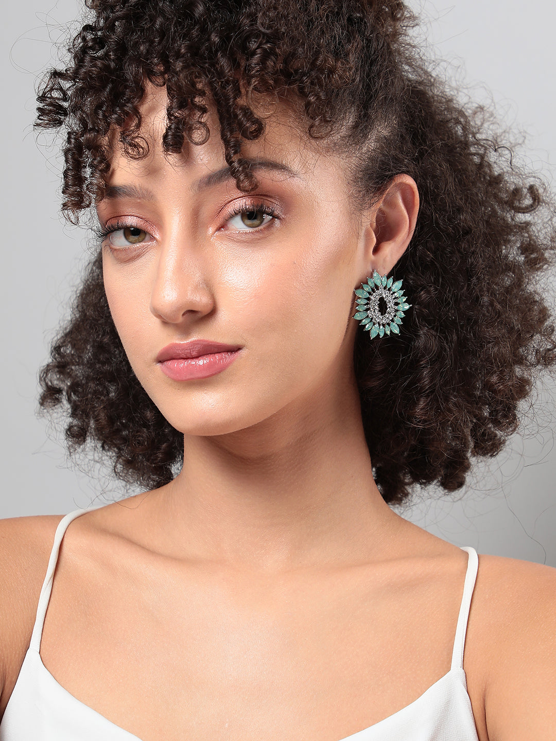 Women est Tranquility Stud Earringss
