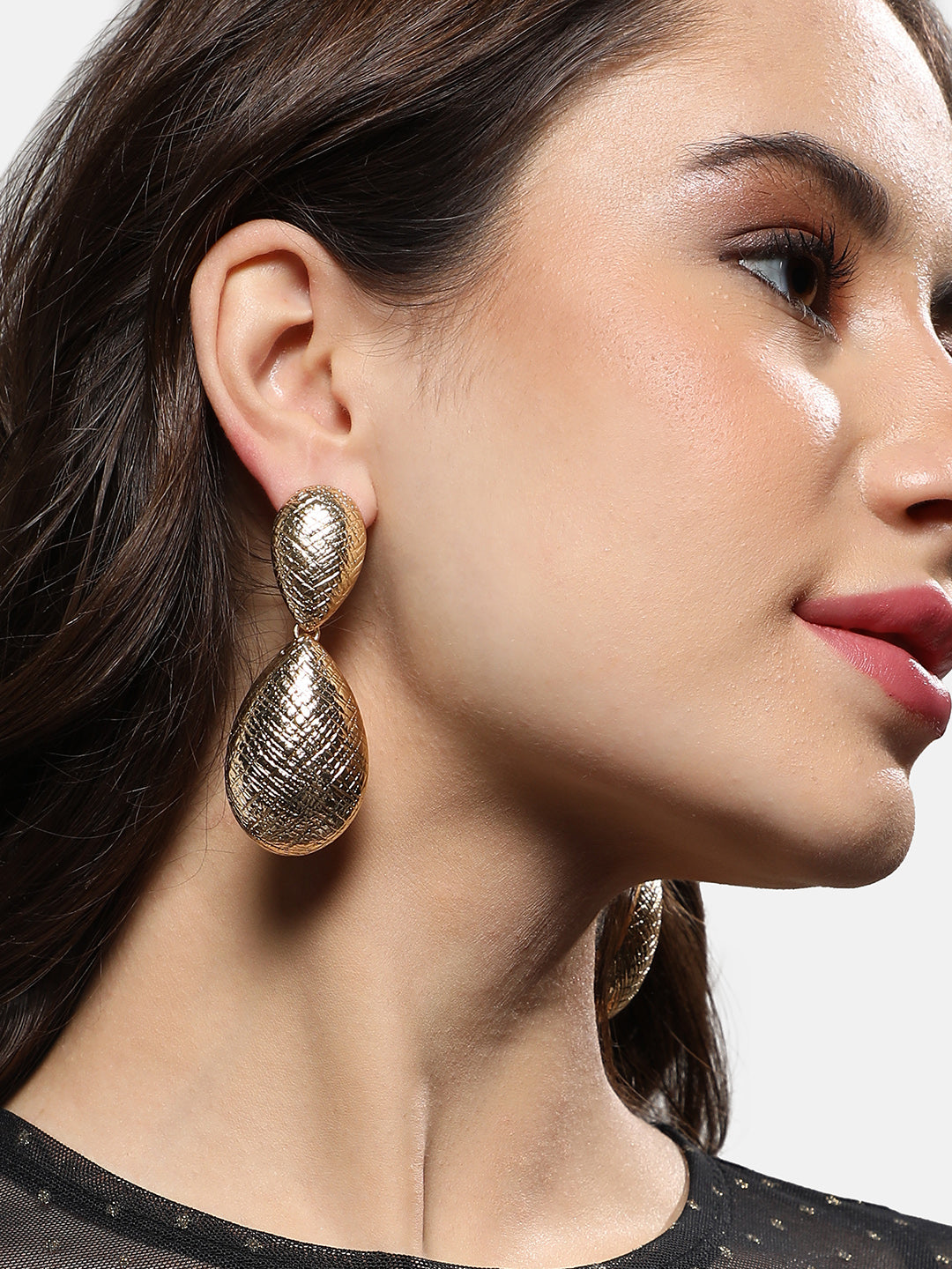 Women Chic Chandelier Drop Earringss