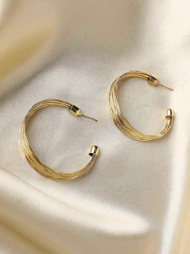 Women Ribbed Wire Hoop Earrrings