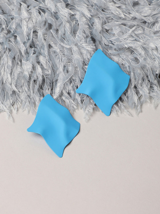 Women Ripple Hues Stud Earringss