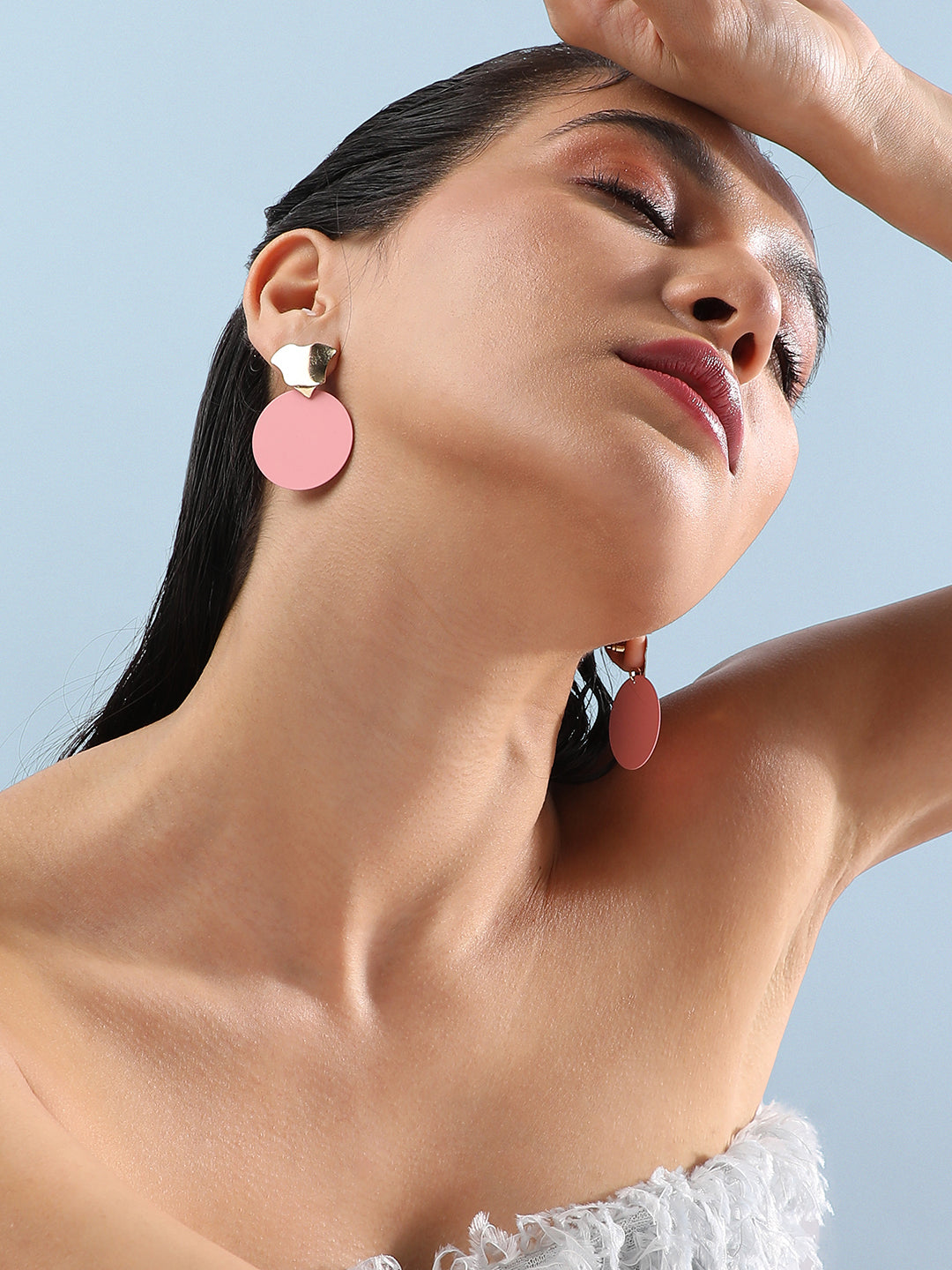 Women Contrast Hues Drop Earringss
