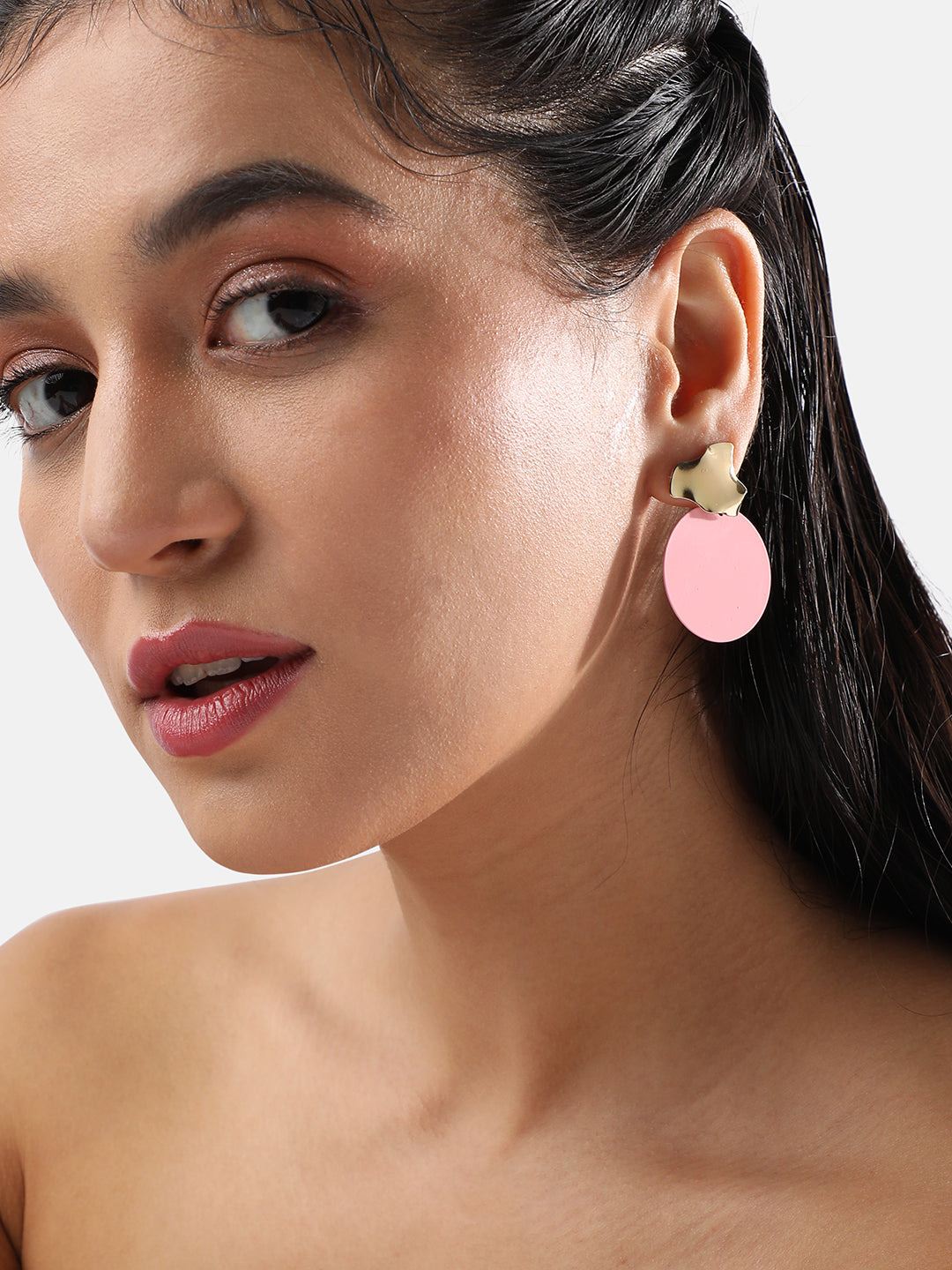 Women Contrast Hues Drop Earringss