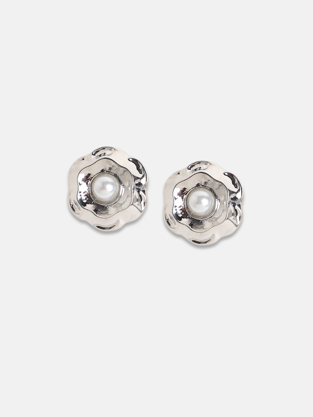 Women Silver-Plated Pearls Beaded Studs Earrings