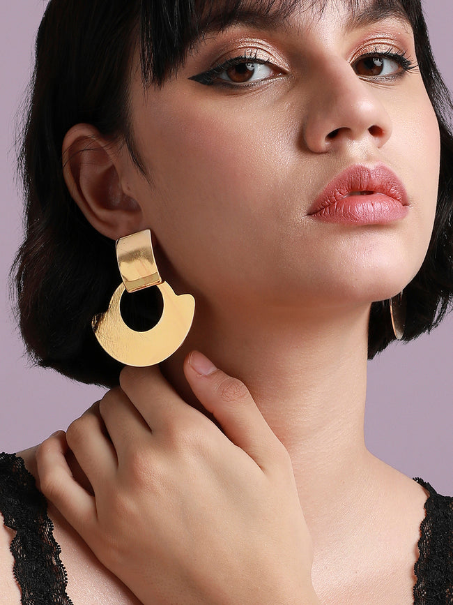 Women Gold Metallic Drop Earrings