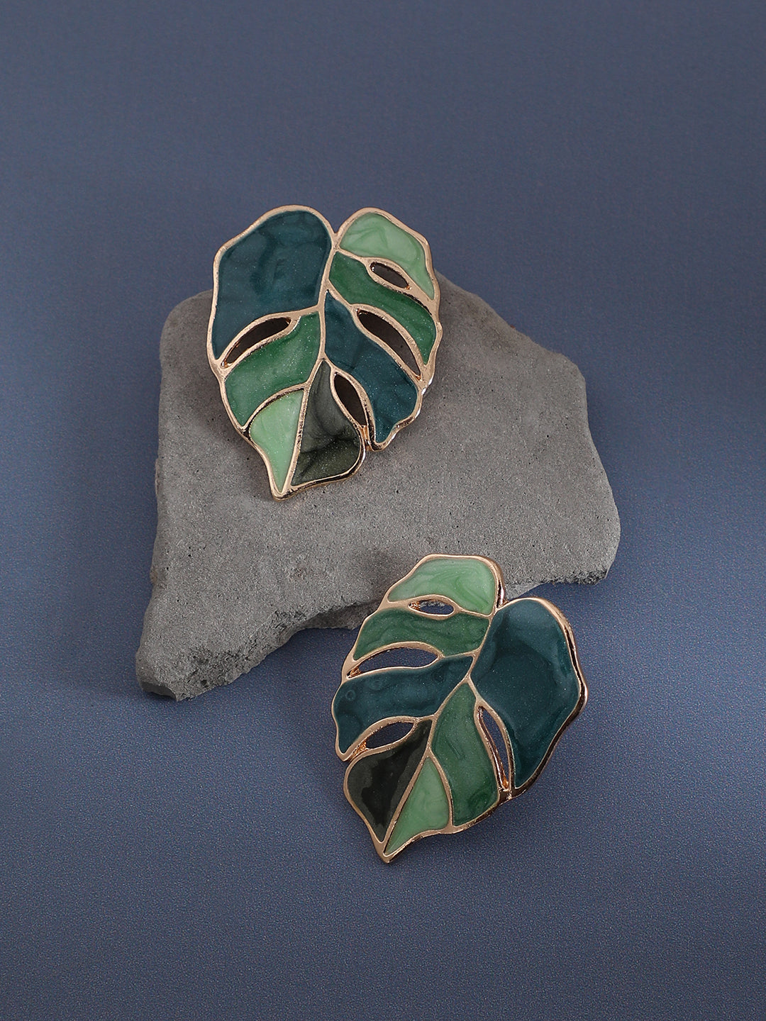 Women Green Leaf Stud Earrings
