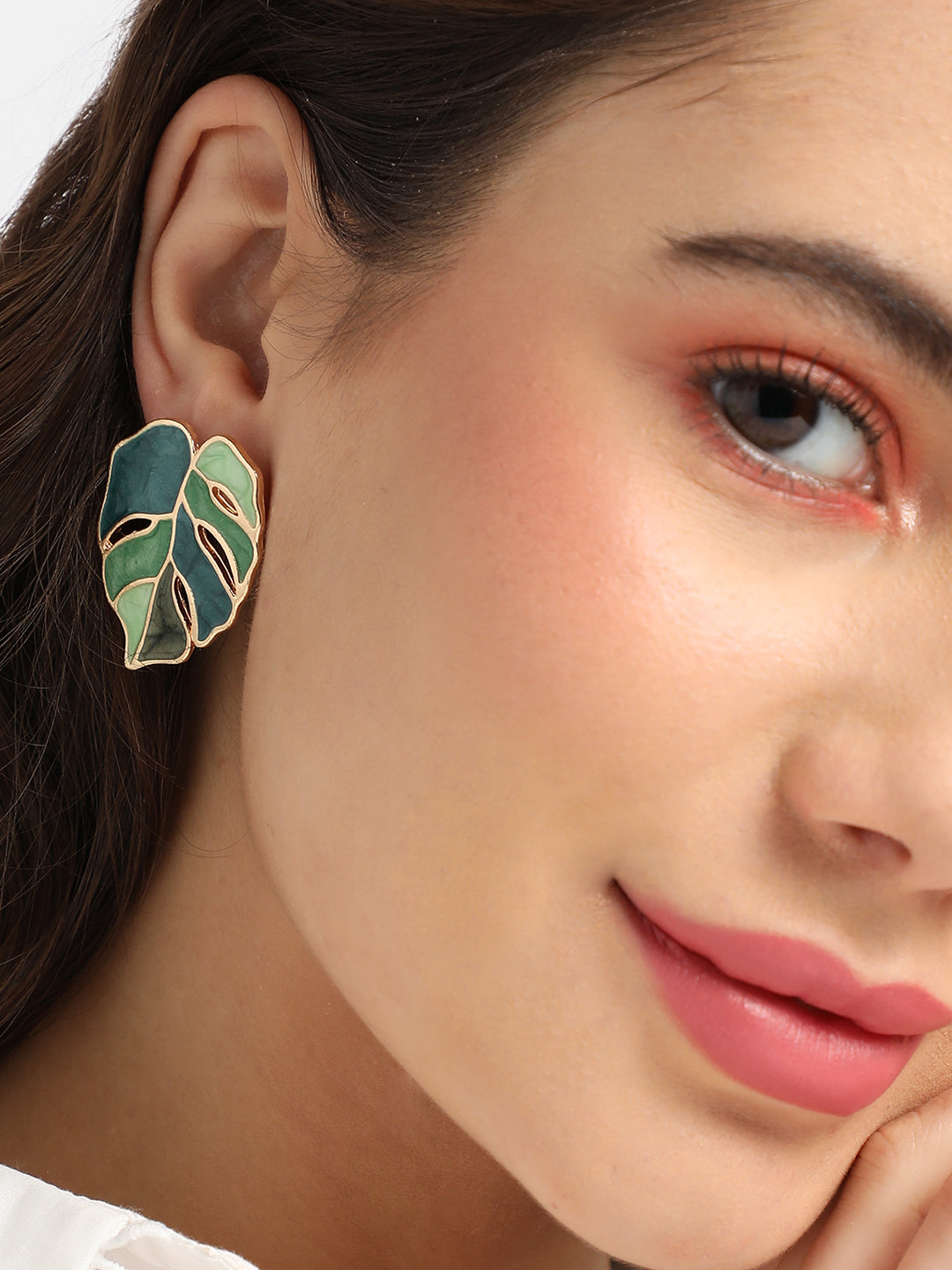 Women Green Leaf Stud Earrings
