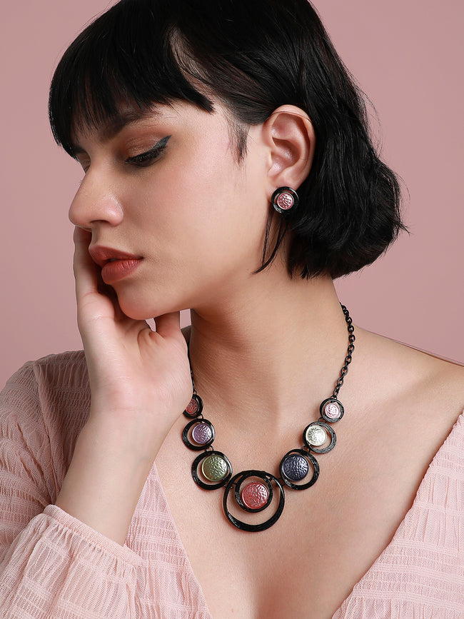 Women Multicolour Dented Circular Jewellery Set