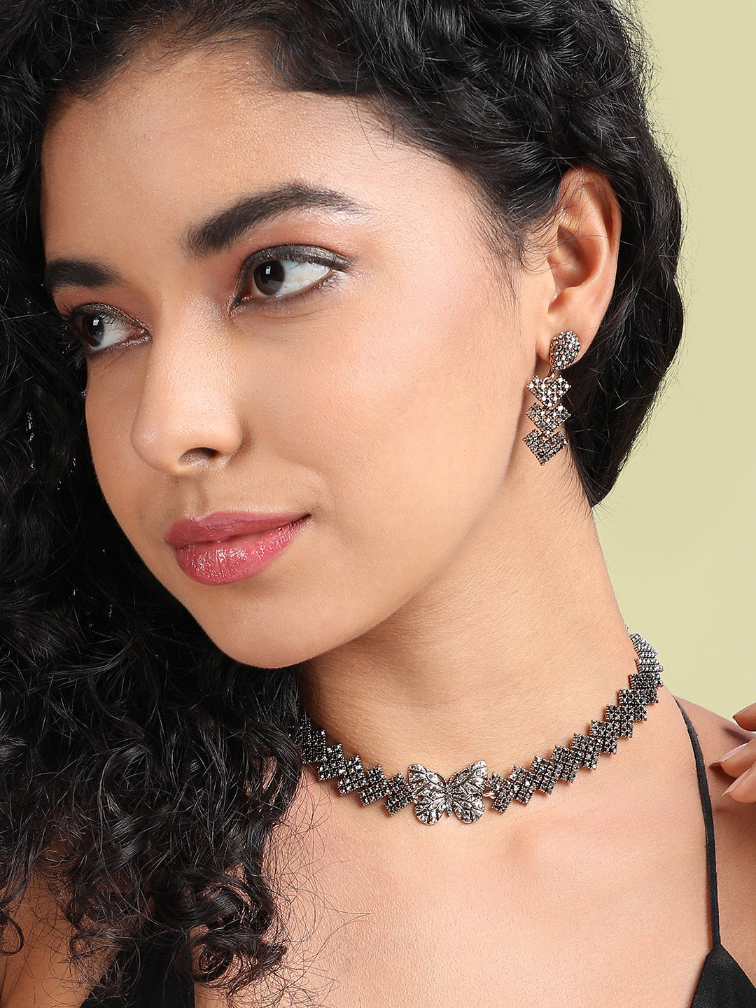 Women Embellished Butterfly Jewellery Set