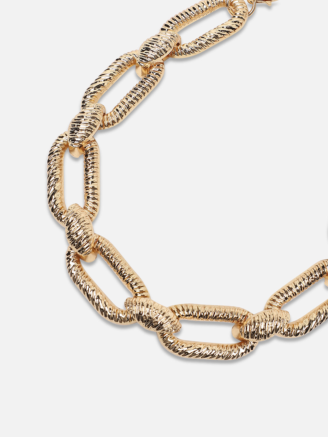 Women Dented Chainlink Necklace