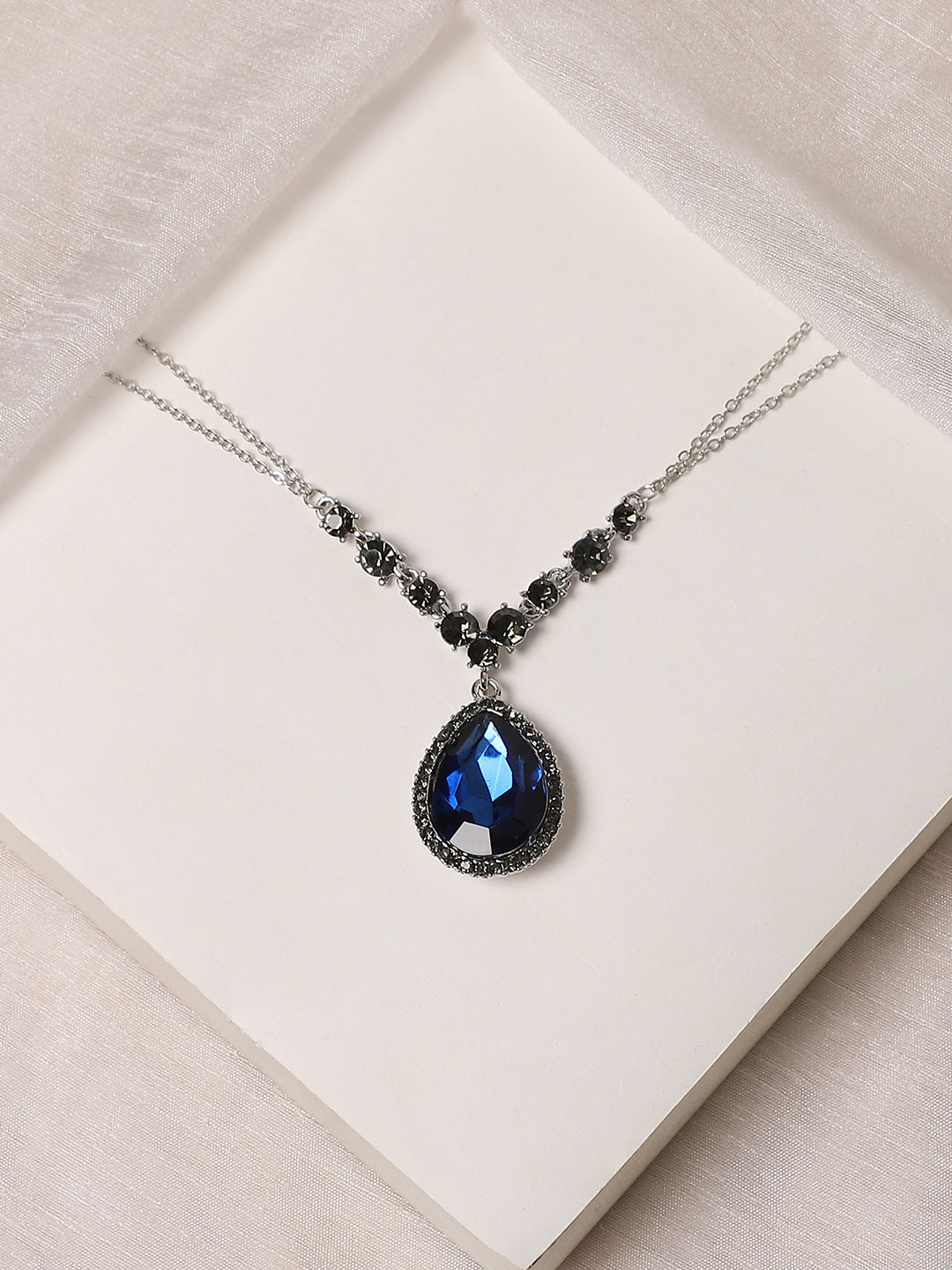 Women Galaxy Marvel Collar Necklace