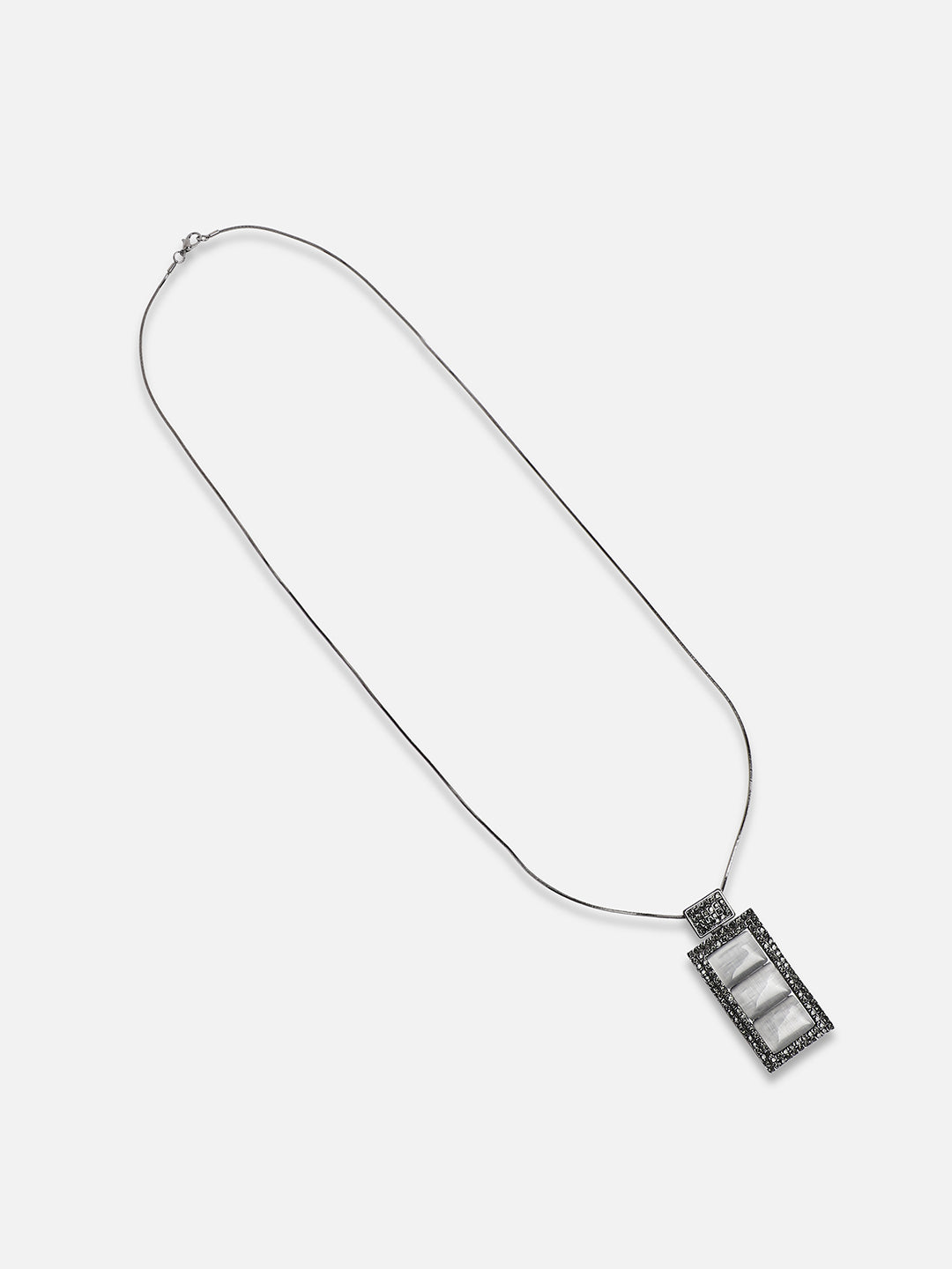 Women Geometric Vista Pendant Necklace