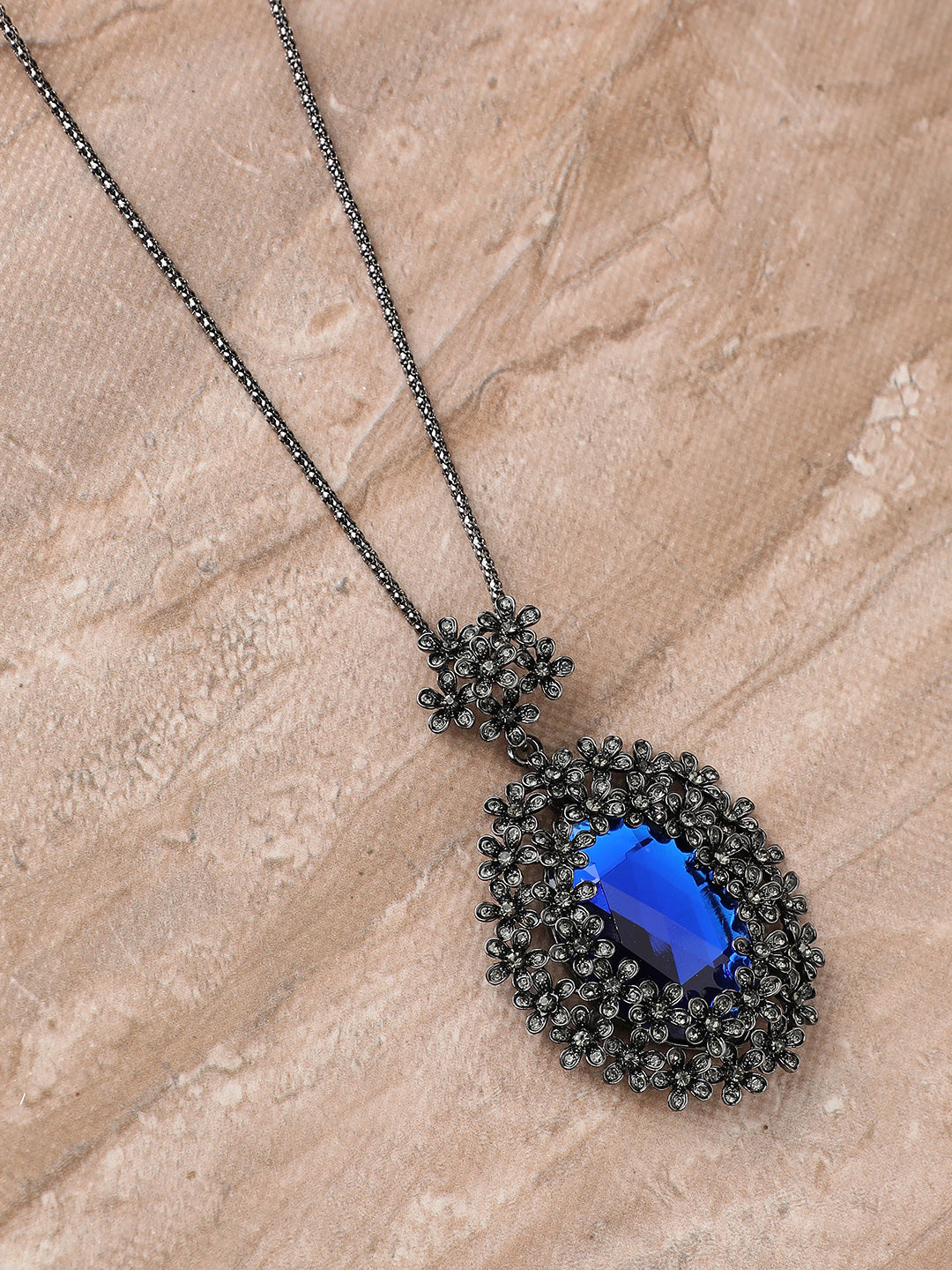 Women Blooming Bauble Pendant Necklace