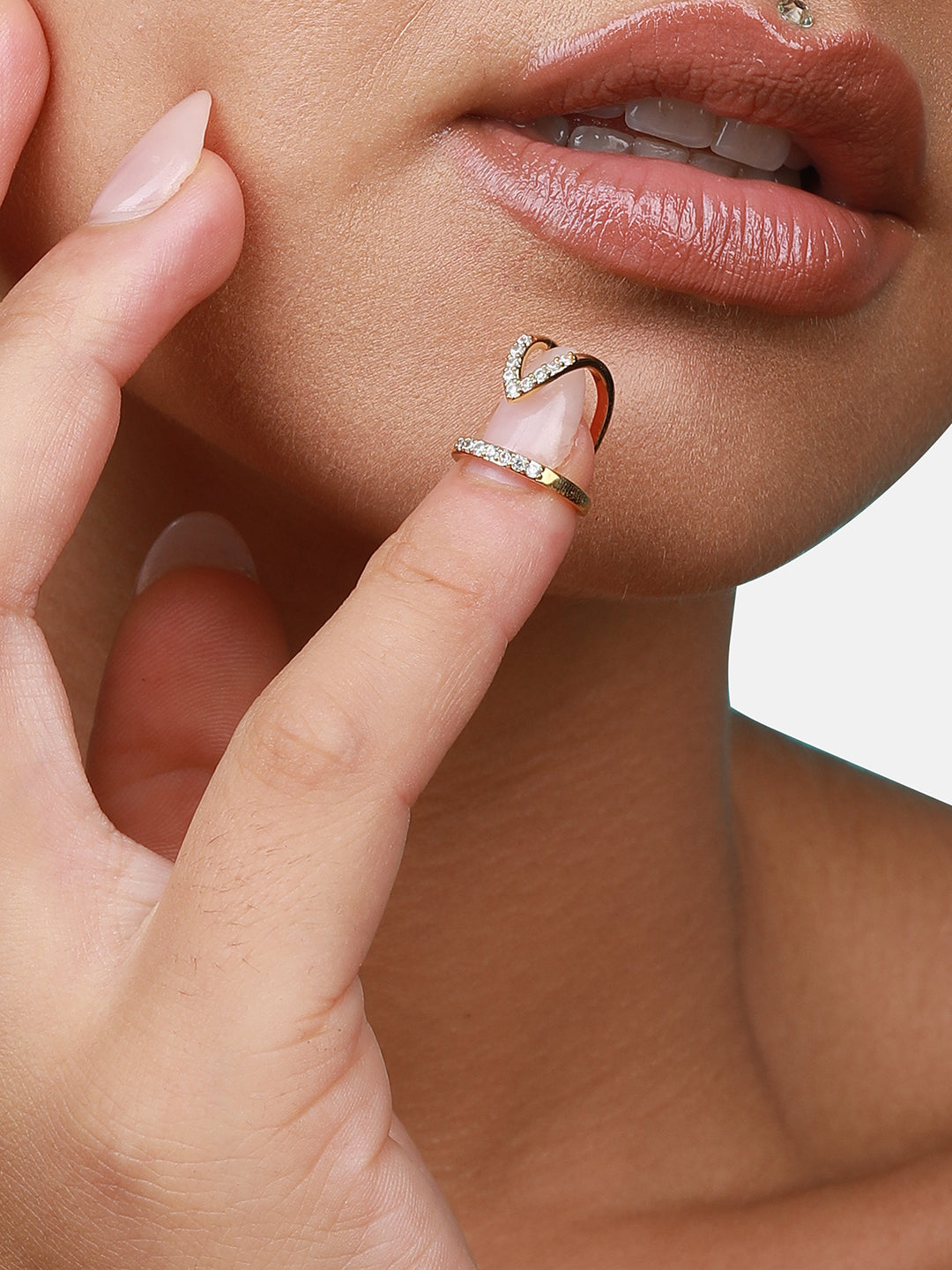 Women Glamorous Fashion Ring