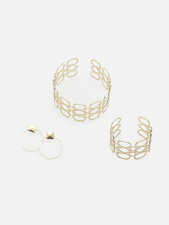 Women Gold Plated Designer Necklace and Earring Set