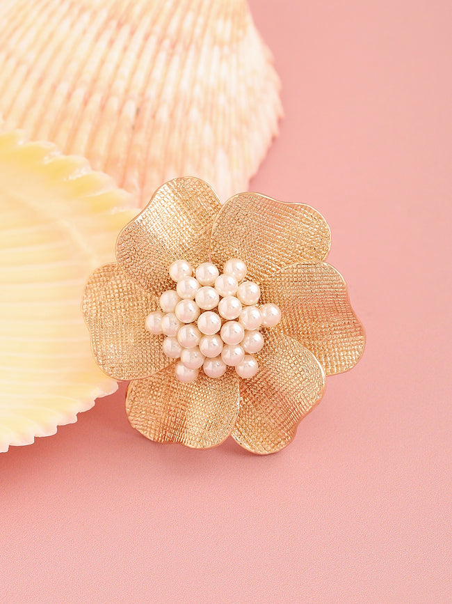 Women Plated Pearls Studded Finger Ring