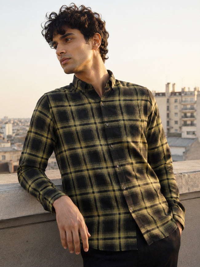 Men Black Checked Full Sleeve Casual Shirt