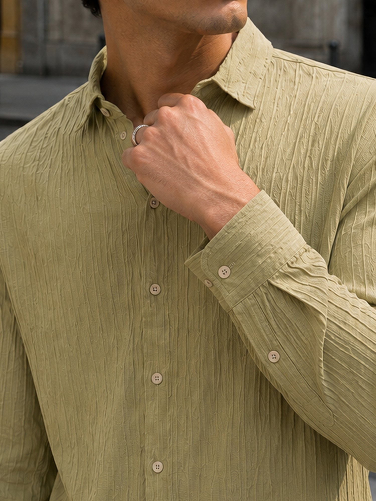 Men Olive Textured Full Sleeve Casual Shirt
