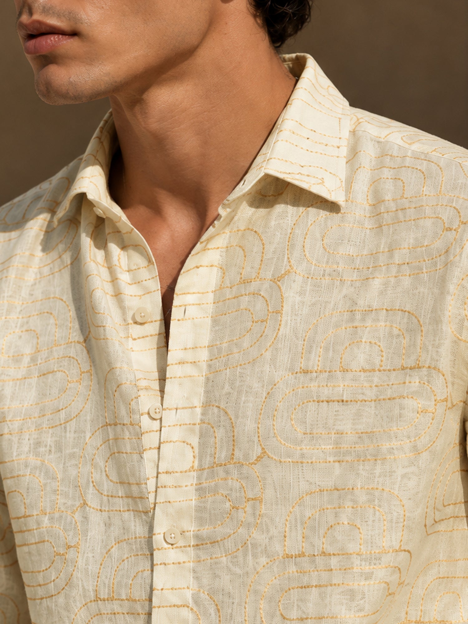 Men Beige Geometric Print Full Sleeve Casual Shirt
