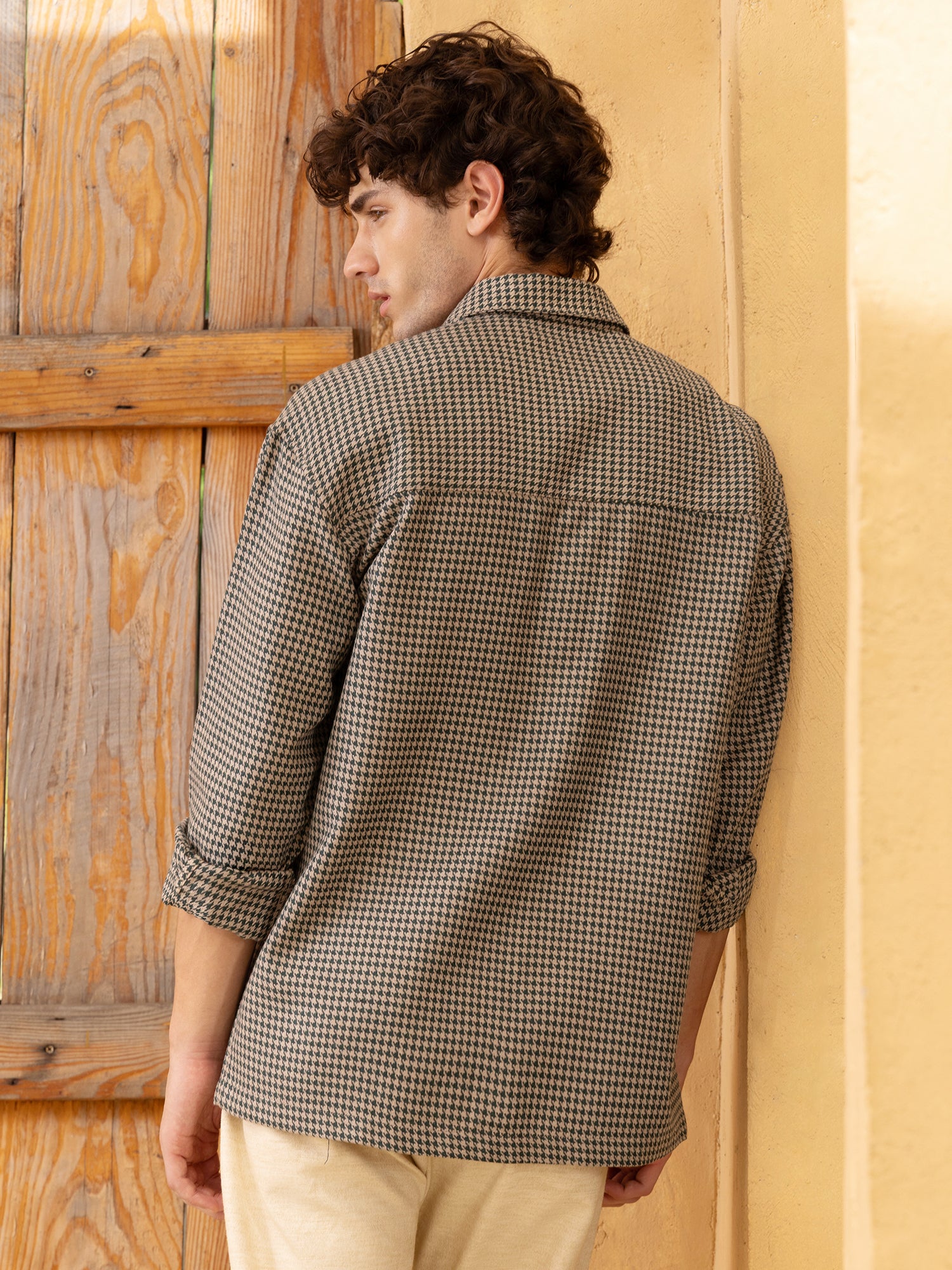 Men Beige Houndstooth Oversized Shirt
