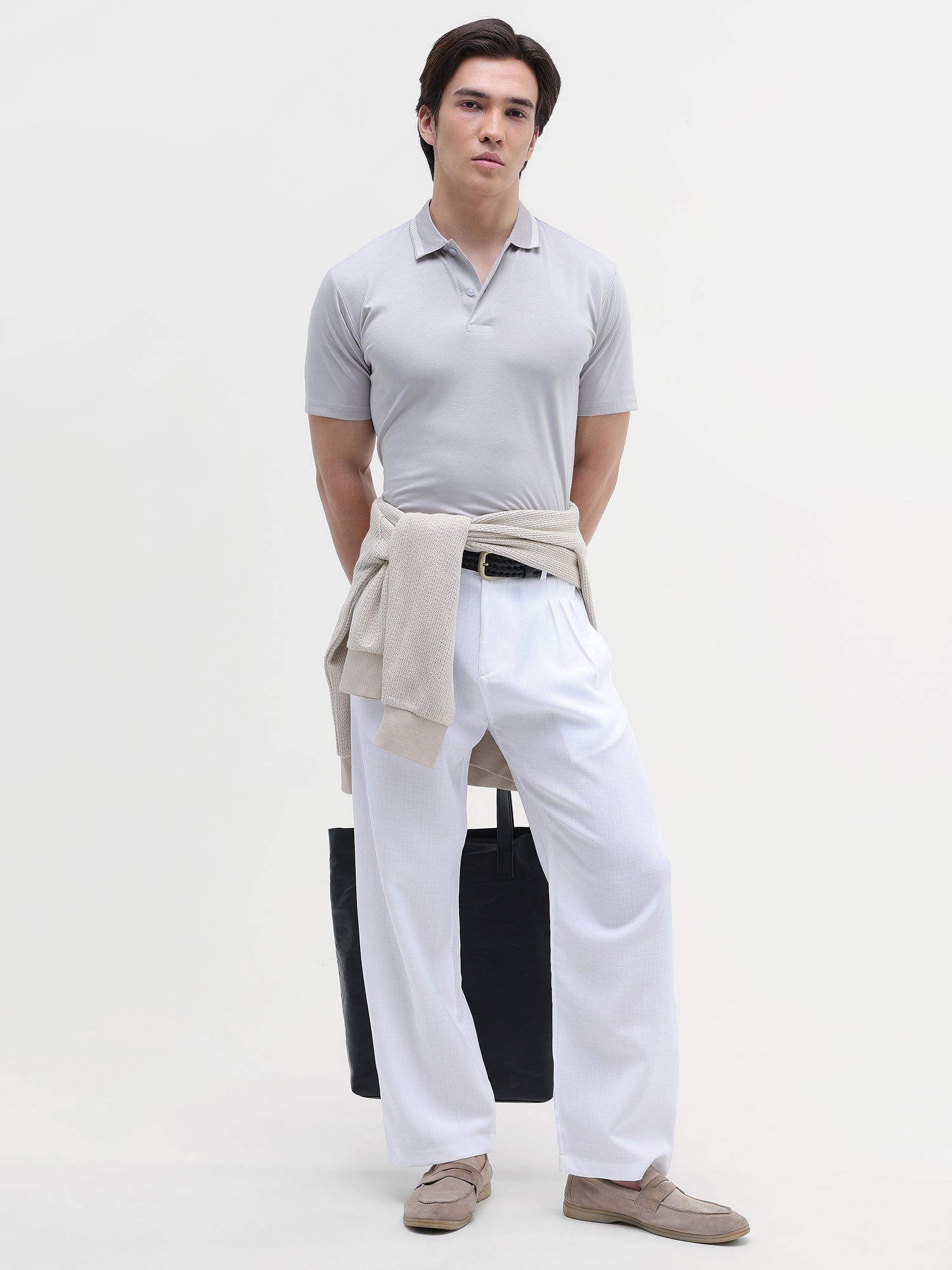 Men Grey Soild Regular Fit Polo