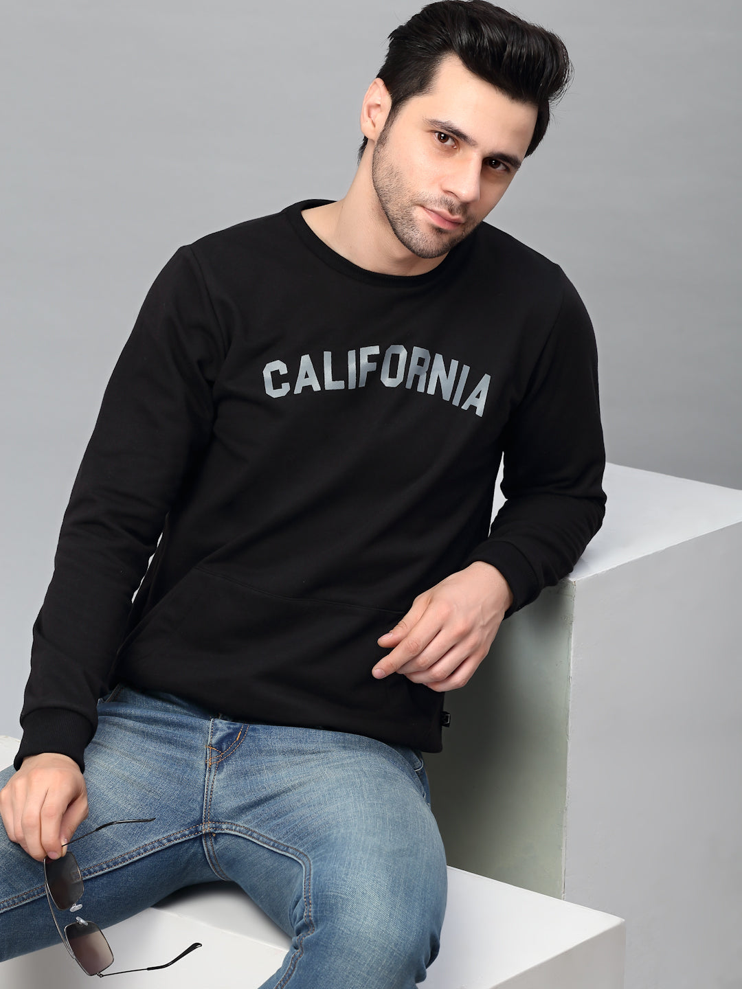 Men Printed Round Neck Fleece Sweatshirt