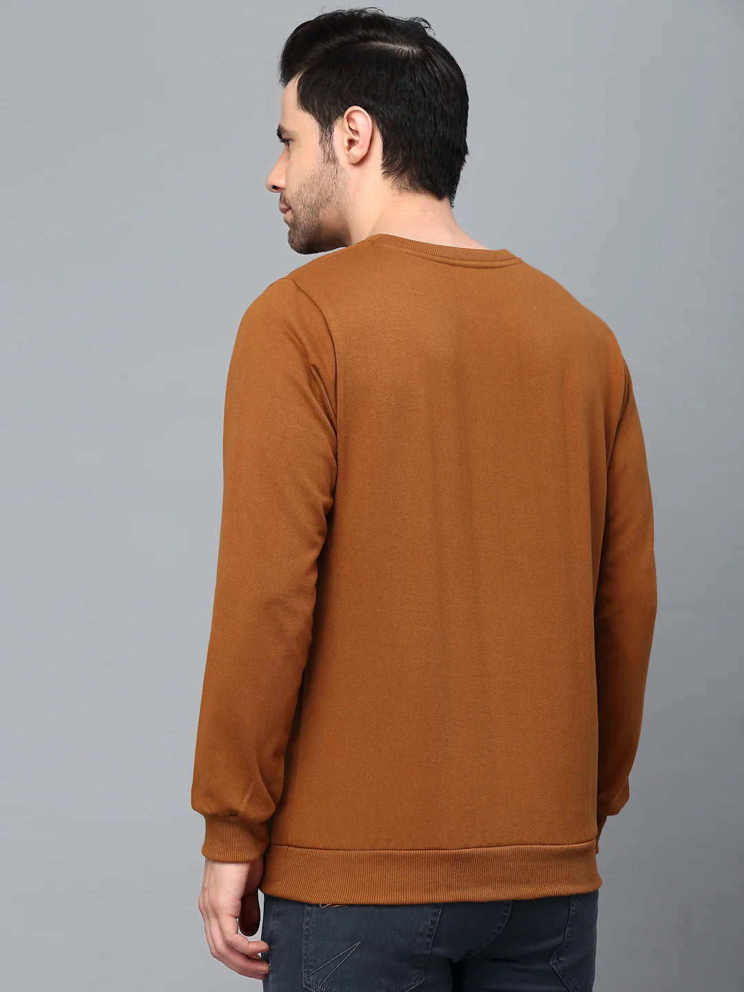 Men Neck Stitch Detail Basic Fleece Sweatshirt