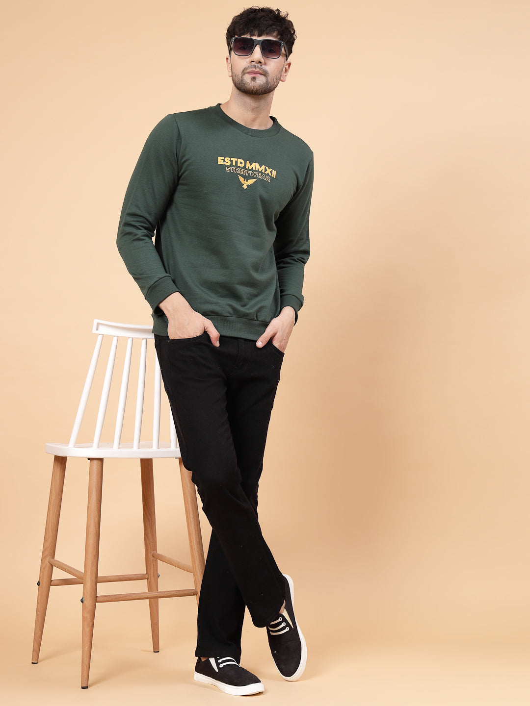 Men Bottle Green Placement Print Round Neck Fleece Sweatshirt