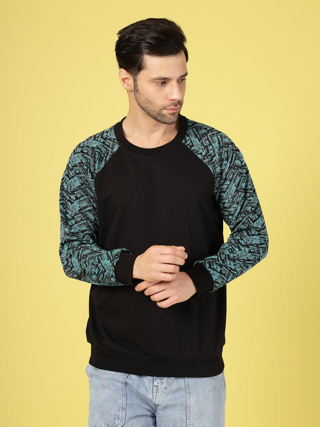 Men Colorblocked Round Neck Sweatshirt