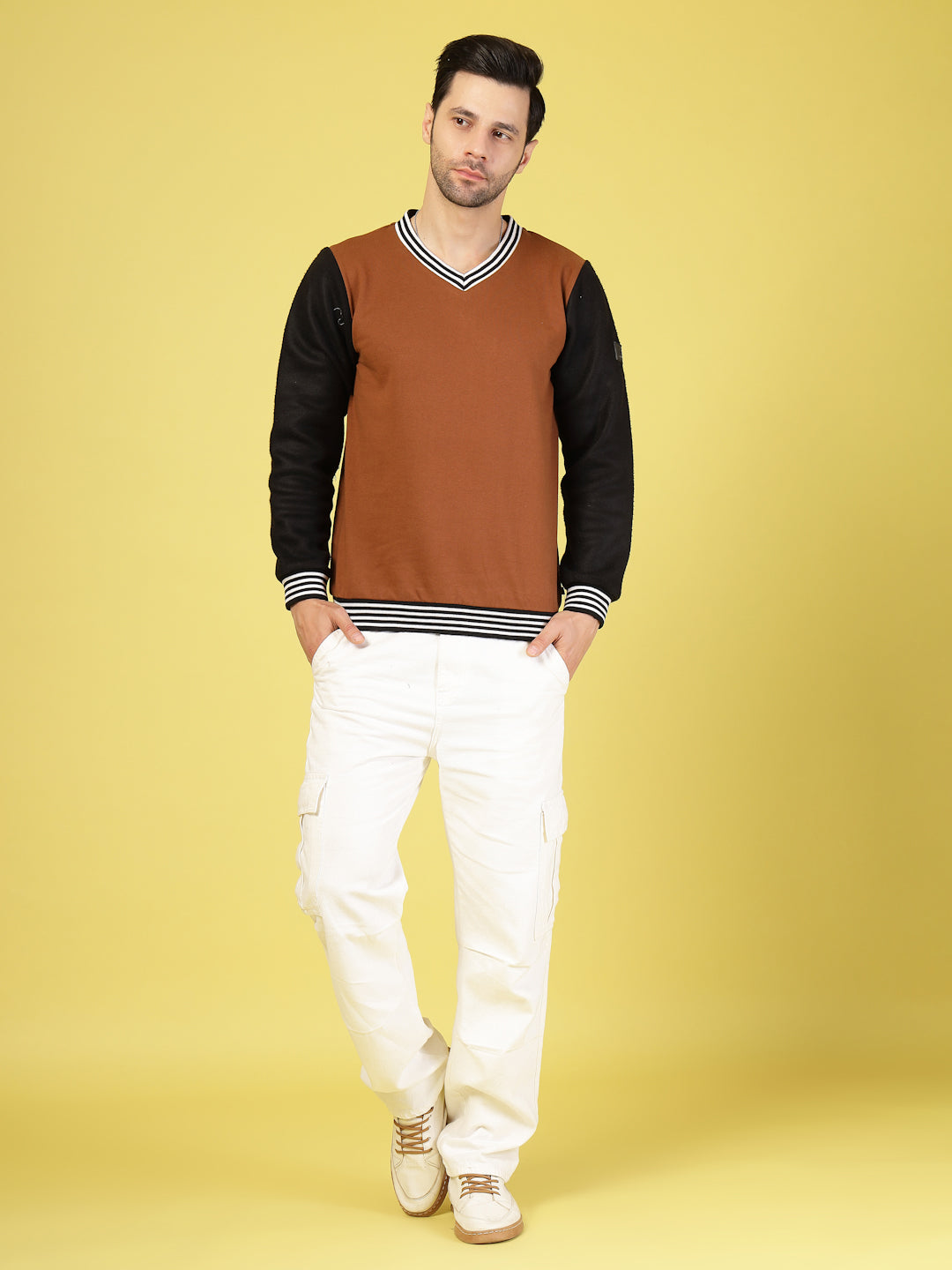 Men Multi V-Neck Sweatshirt