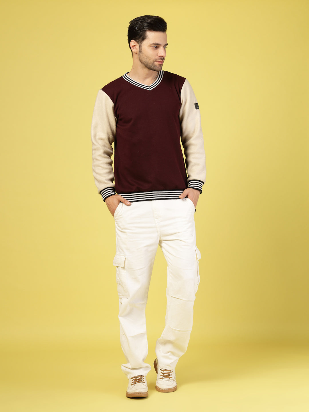Men Multi V-Neck Sweatshirt