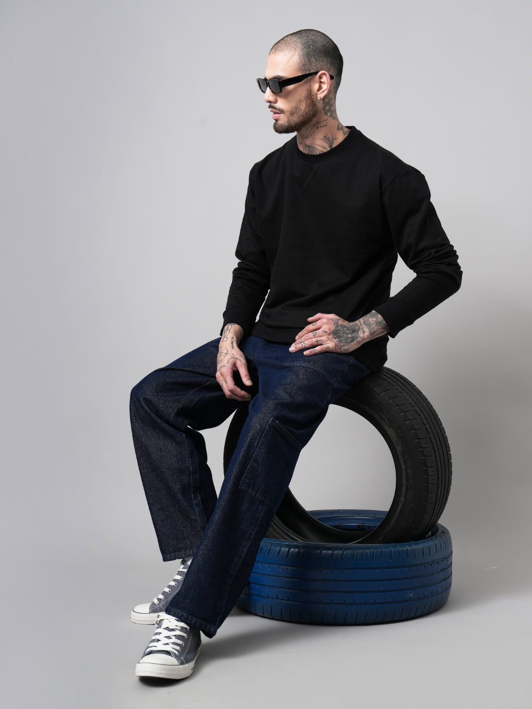 Men Solid Black Sweatshirt