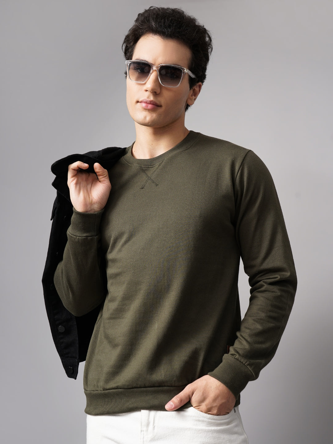 Men Solid Olive Sweatshirt
