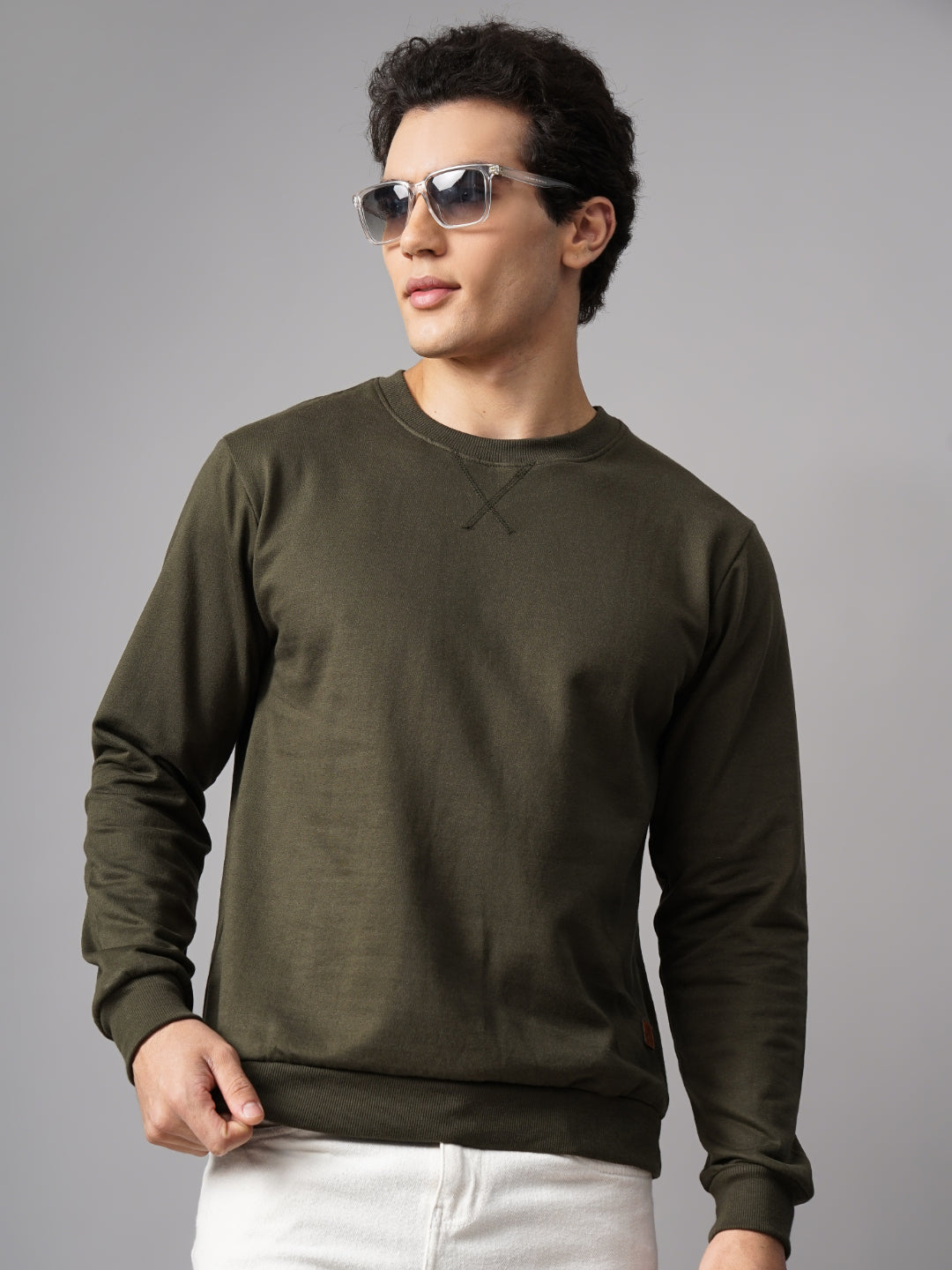 Men Solid Olive Sweatshirt