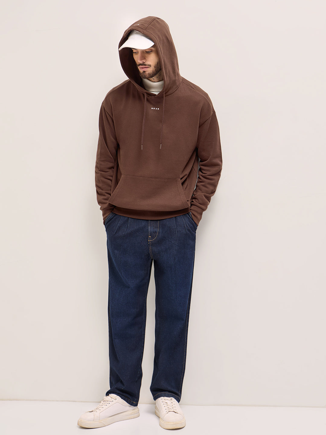 Men Brown Solid Relax Fit Hoodie